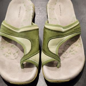 Merrell Sandles